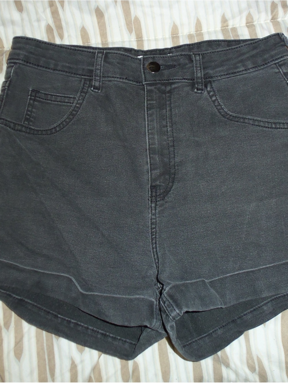 ✨ SHORTS 3 for $25 CLOSET SALE ✨ Classic High-Rise Women's Black Shorts